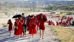 Türkiye tatili ile ödüllendirilen Çinli kadınlar Kapadokya'da
