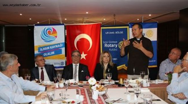 ÜÇ FARKLI DİNİN TEMSİLCİLERİ HOŞGÖRÜ'DE BULUŞTU