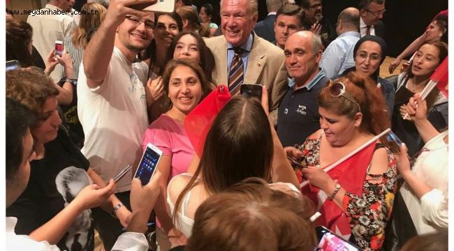 Uğur Dündar belgeseli Yenimahalle'de