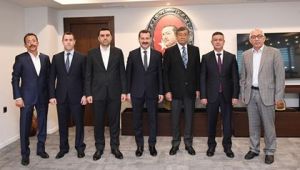 ---Veri ve bilgiye     dayalı yönetim 