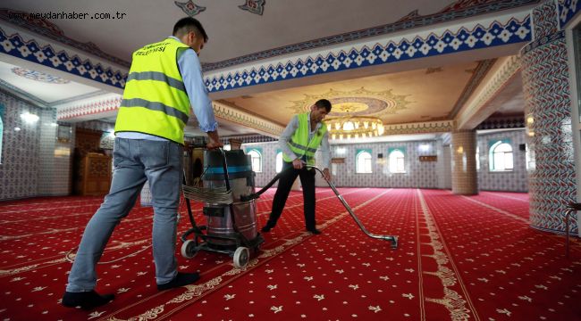 Yenimahalle'de Ramazan temizliği
