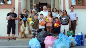 Atık Getirene, Hediye