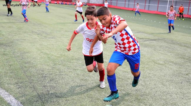 BAYRAKLI'DA GENÇLİK FUTBOL TURNUVASI