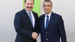 BBB'de bayrak değişimi 