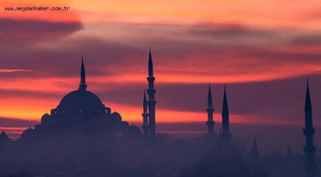 Bu gece tüm camilerden sela sesleri yükselecek