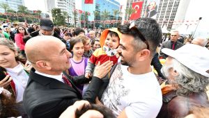 "Çalışma odalarınıza benim değil çocuklarınızın resimlerini asın"