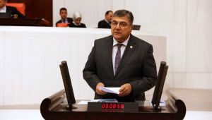 CHP'li Sındır, "bu torba yasa derin ekonomik krizin ve çaresizliğinizin itirafıdır"