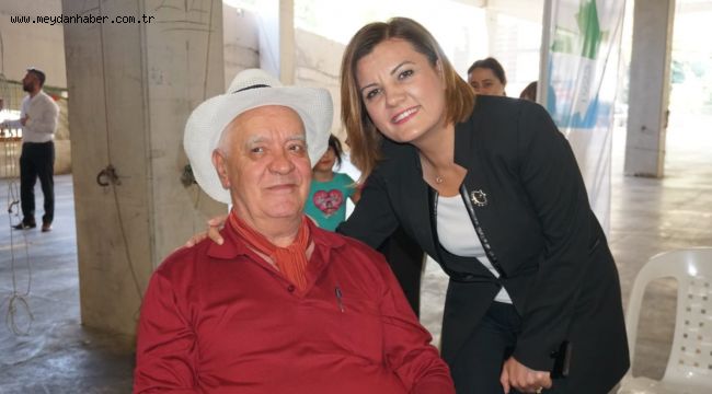 HÜRRİYET, "PAZARCI ESNAFIMIZIN SORUNLARINI HEP BİRLİKTE ÇÖZECEĞİZ"