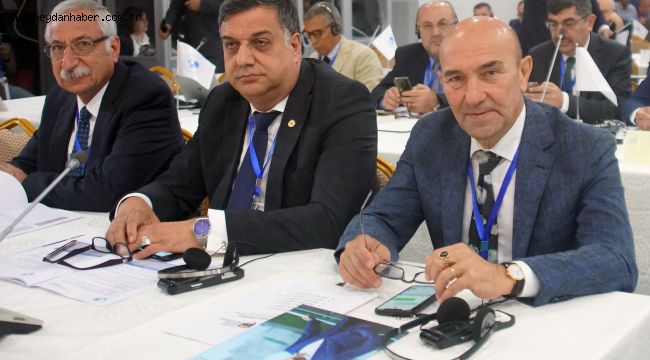 İzmir dünya sahnesinde