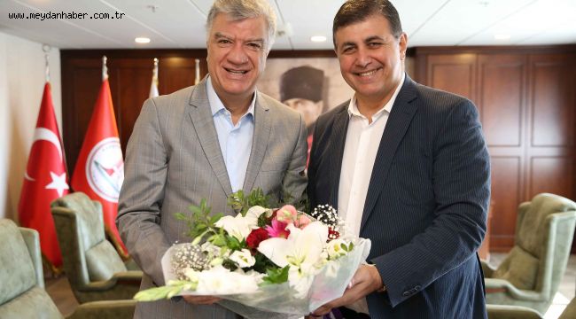 Karşıyaka'da 'dayanışma' ziyaretleri