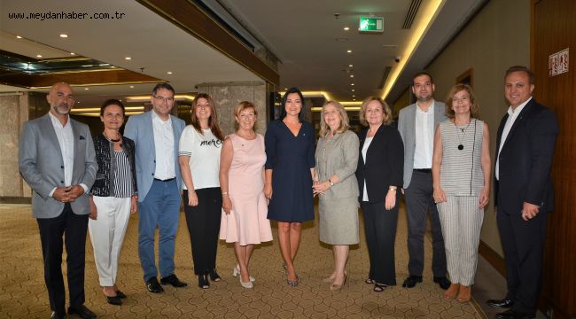 "Sivil toplum kuruluşları ekonomik ve toplumsal gelişmede kilit rol oynuyor"