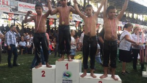 28.Geleneksel Seydikemer Belediyesi Seki Yağlı Pehlivan Güreşlerinde 3 Madalya Köyceğiz Belediyespor'da...