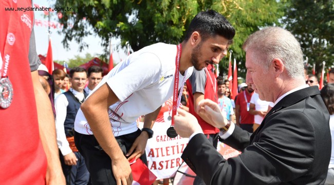 30 Ağustos Zafer Bayramı büyük bir coşkuyla kutlandı