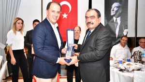 BAŞKAN ÇALIK'TAN KAYMAKAM OKUR'A VEDA YEMEĞİ