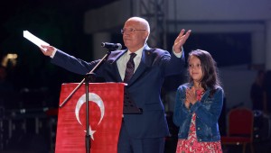 Büyük Zafere büyük kutlama