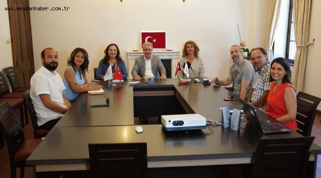 Ege GSTM ve Hemşirelik fakültelerinin başarı sıralamasında artış