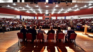 İzmir'de demokrasi şöleni  