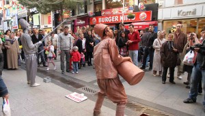 Karşıyaka Çarşı için örnek iş birliği