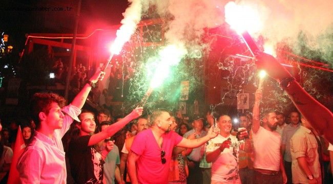 KARTAL, MUHTEŞEM BİR ZAFER ŞÖLENİNE SAHNE OLDU