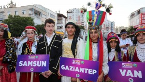 Kepez'in 5. Uluslararası Folklor Festivali başladı