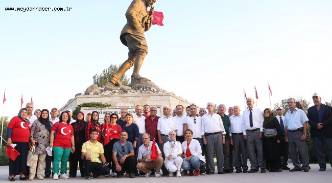 KOCATEPE'YE BÜYÜK YÜRÜYÜŞ GERÇEKLEŞTİRİLDİ
