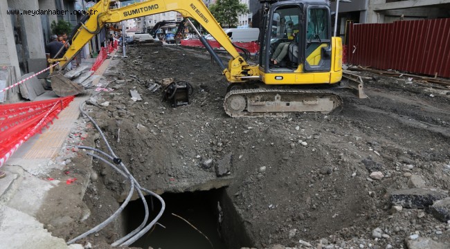 PAŞAKUYU DERESİNİN ÜZERİ AÇILARAK DERE YATAĞI GENİŞLETİLİYOR