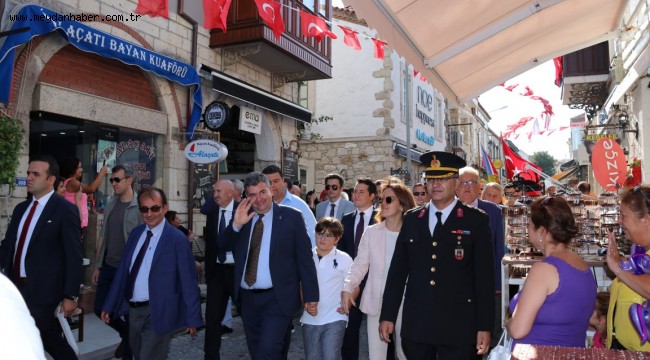  Alaçatı'nın Kurtuluşu'nun 97. yılı coşkuyla kutlandı