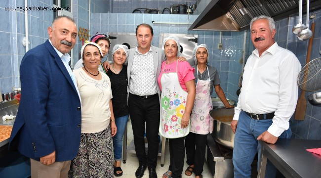 BAŞKAN ÇALIK CANLARLA GÜRPINAR CEMEVİ'NDE BULUŞTU