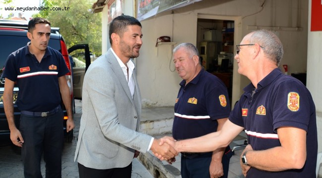 BAŞKAN FATİH GÜRBÜZ, FOÇA İTFAİYE GRUBUNU ZİYARET ETTİ