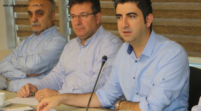Başkan Gökhan Yüksel, Kartal'ın Muhtarları ile Bir Araya Geldi