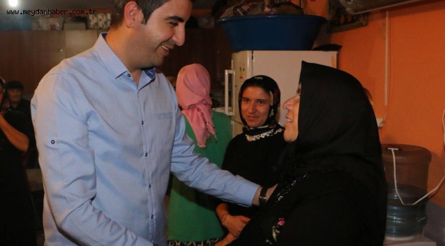 Başkan Gökhan Yüksel, Velibaba Cemevi'nde muharrem iftarına katıldı