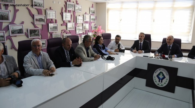 BAŞKAN METİN BASIN MENSUPLARIYLA BİR ARAYA GELEREK ÇALIŞMALARI DEĞERLENDİRDİ