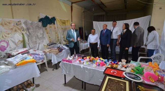 BAŞKAN MUSTAFA ÇÖL KERMES AÇILIŞINA KATILDI