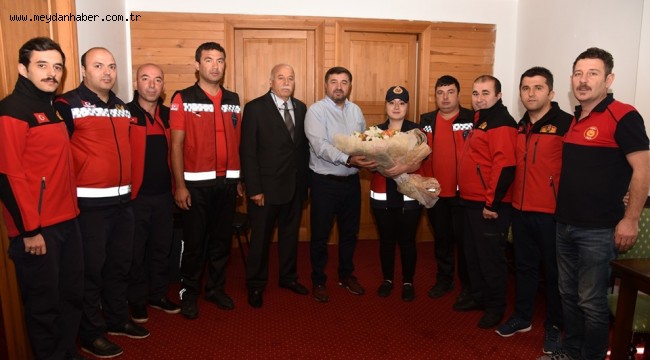 BAŞKAN ŞENLİKOĞLU; ''İTFAİYECİLERİMİZ ÖNEMLİ GÖREV ÜSTLENİYOR''