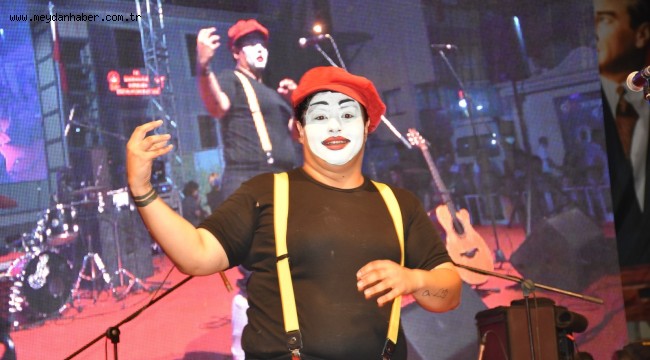 Başkan Serdar Aksoy'dan çocuklara özel gün