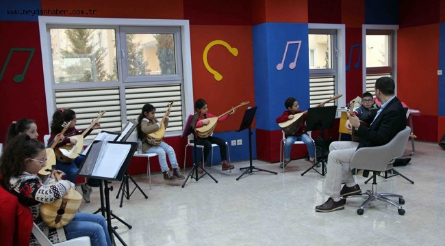 "Bilgi Evleri'ne bir haftada 6 bin 706 öğrenci kayıt yaptırdı"