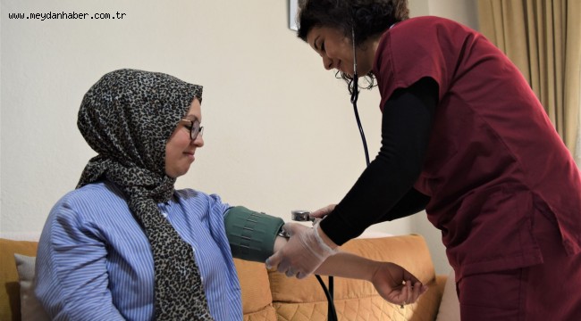 Bornova Belediyesi sağlıkta da ihtiyaç sahiplerinin yanında