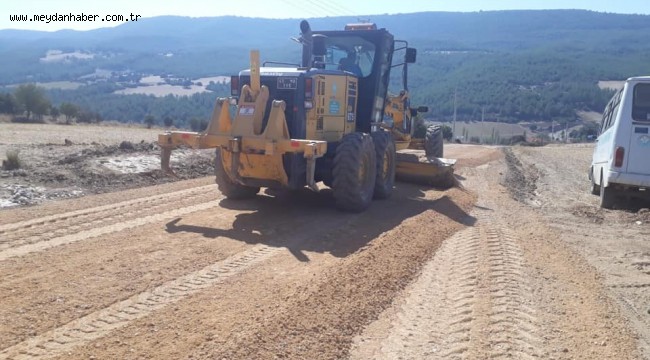 Çayköy'de Asfalt Mesaisi Başladı