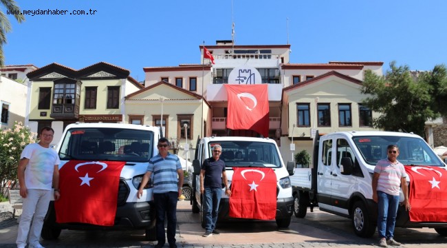 Çeşme Belediyesi araç filosuna 3 yeni araç ekledi