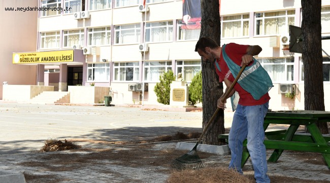 Denetimli serbestlik yükümlülerinden okul temizliği