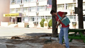 Denetimli serbestlik yükümlülerinden okul temizliği