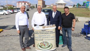 Ergene Belediyesi Vatandaşlara Aşure İkramında Bulunuldu