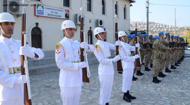 FOÇA'DA KURTULUŞ GÜNÜ COŞKUSU
