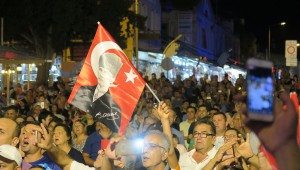 FOÇA'NIN KURTULUŞ GÜNÜNDE BÜYÜK COŞKU