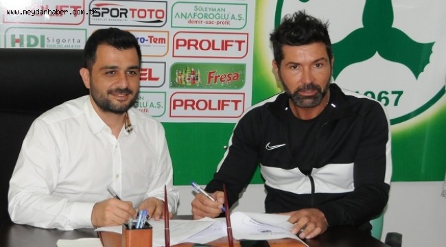 Giresunspor Hakan Kutlu ile anlaştı