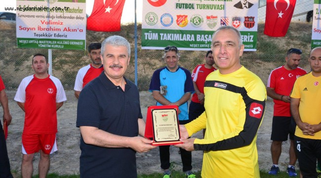 İl Protokolü, Masterlar İle Maç Yaptı