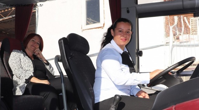 Karaburun'da toplu taşımaya da kadın eli