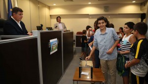 'Karşıyaka Çocuk Belediyesi' sandığa gitti