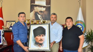 KAVAKÇEŞME VE ÇİMENDERE MUHTARLARINDAN BELEDİYE BAŞKANI ULAŞ YURDAKUL'A TEŞEKKÜR ZİYARETİ