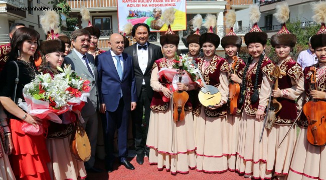 ​KEÇİÖREN'DE DÜNYACA ÜNLÜ ŞAİR KAYSIN KULİEV'İN ADINI YAŞATAN PARK VE BÜST AÇILDI